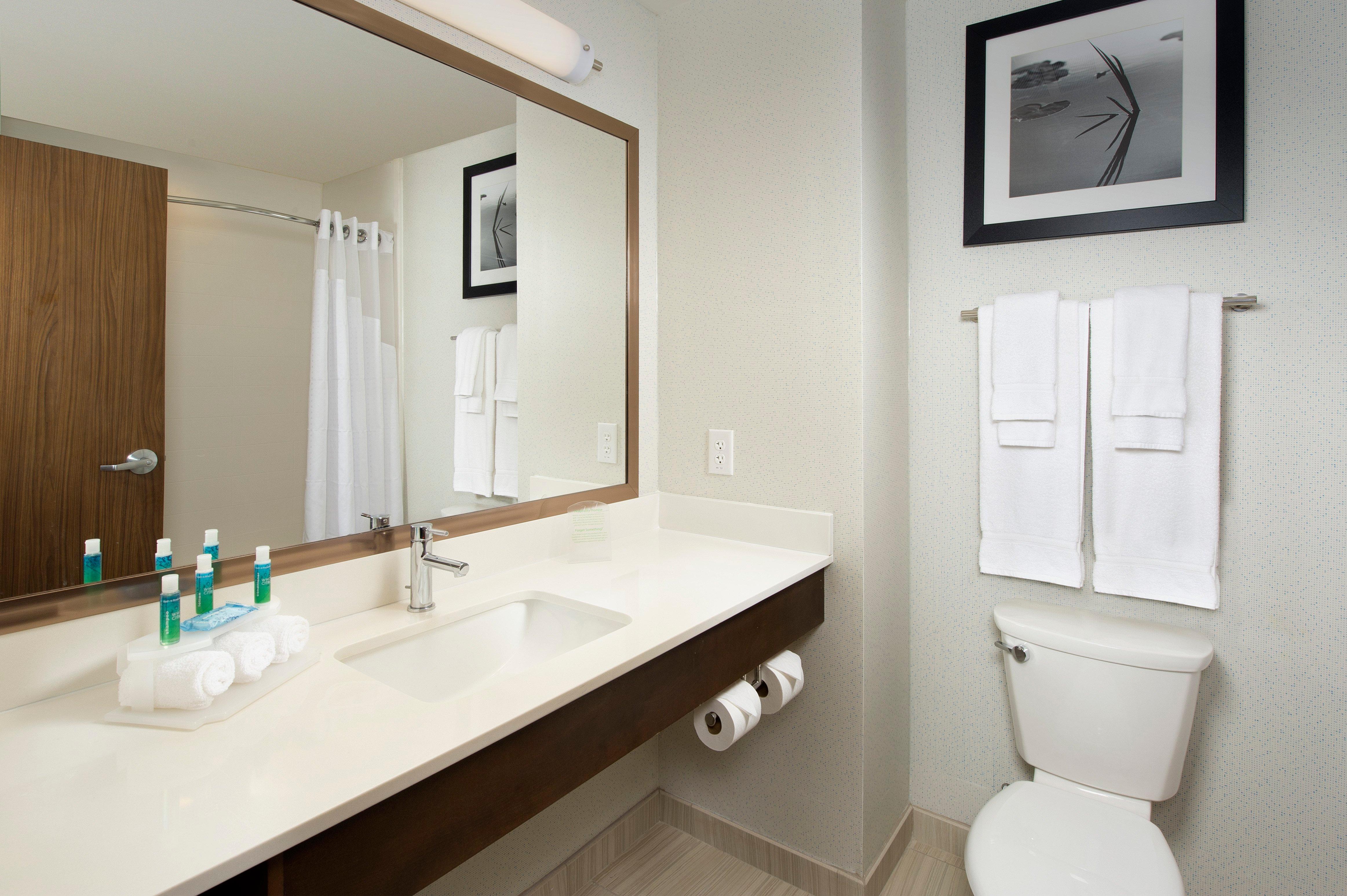 Holiday Inn Express & Suites Bay City By Ihg Buitenkant foto