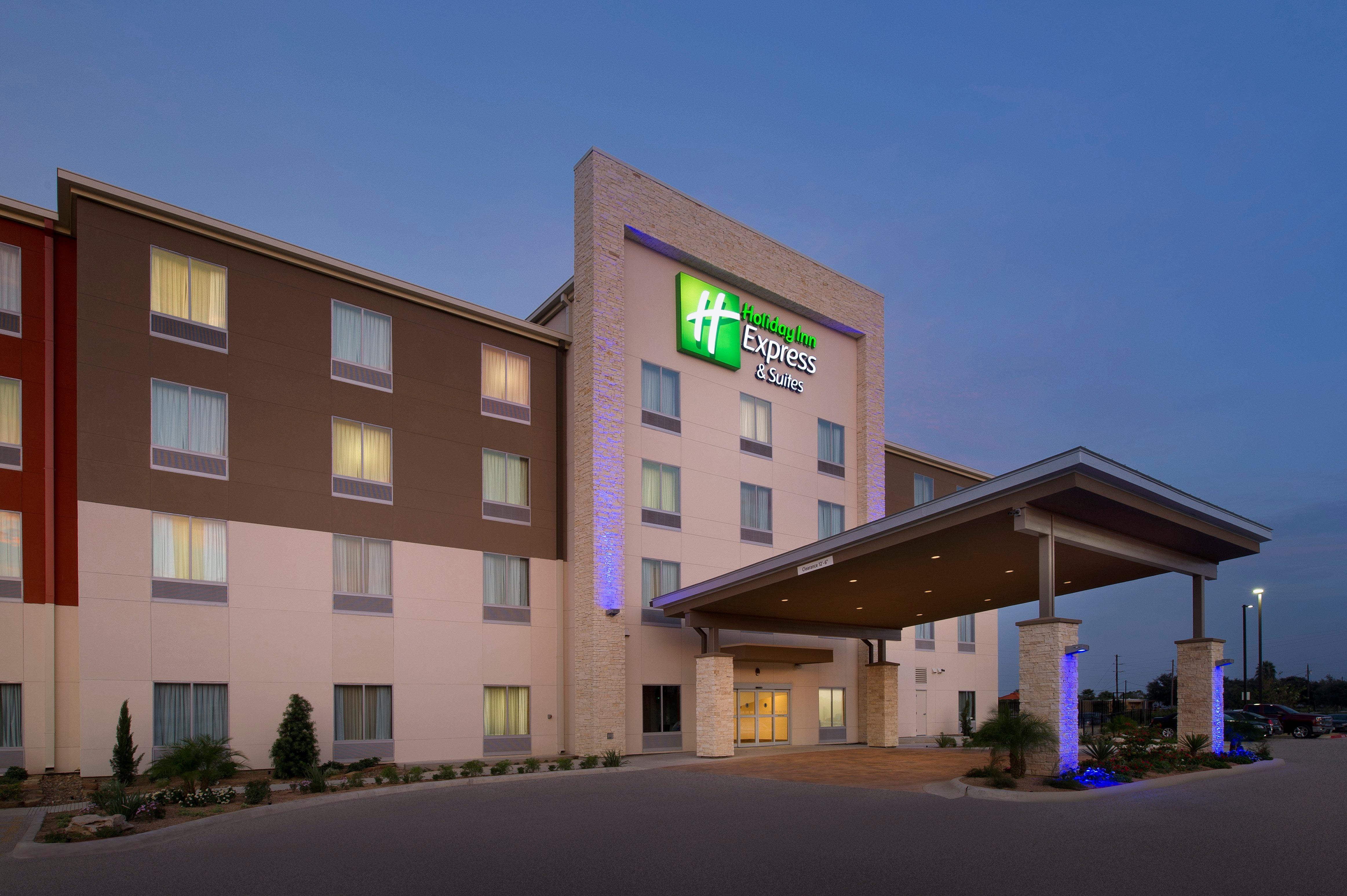 Holiday Inn Express & Suites Bay City By Ihg Buitenkant foto